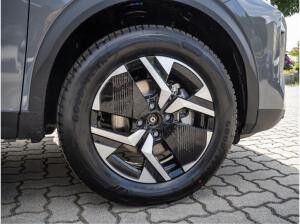 Peugeot 2008 1.2 Hybrid 145 Allure *LAGERABVERKAUF*