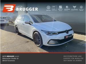 Volkswagen Golf VIII Variant 2.0 TDI DSG NAVI AHK KAM APP LED Volkswagen Golf VIII Variant 2.0 TDI DSG NAVI AHK KAM APP LED