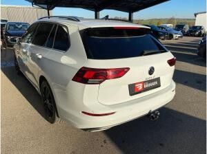 Volkswagen Golf VIII Variant 2.0 TDI DSG NAVI AHK KAM APP LED Volkswagen Golf VIII Variant 2.0 TDI DSG NAVI AHK KAM APP LED