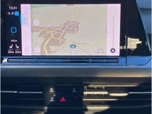 Volkswagen Golf VIII Variant 2.0 TDI DSG NAVI AHK KAM APP LED Volkswagen Golf VIII Variant 2.0 TDI DSG NAVI AHK KAM APP LED