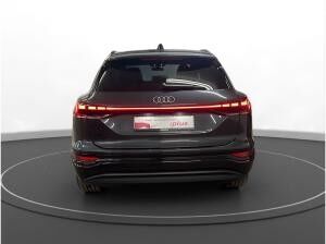 Audi Q6 e-tron LED LM 19" Navi ACC 360° Wärmepumpe