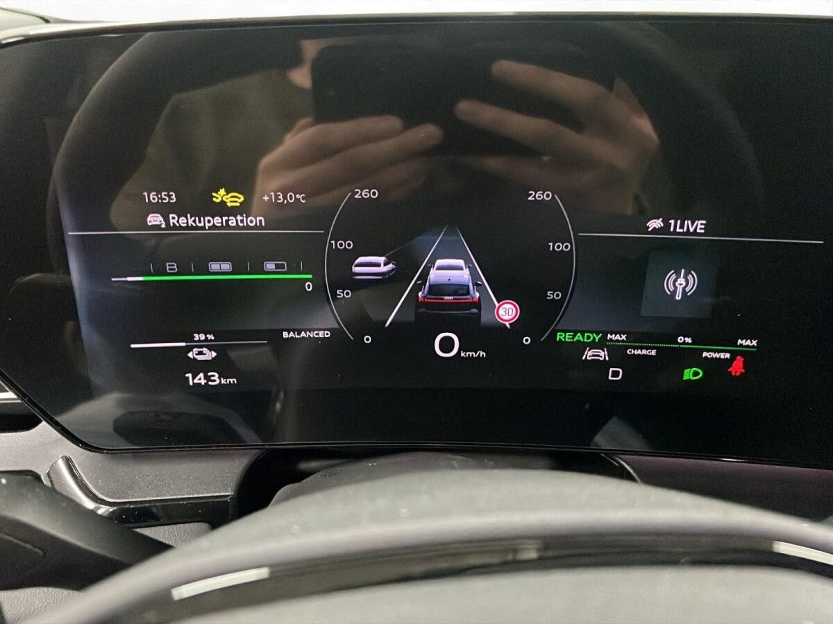 Audi e-tron Sportback performance AHK Pano LED LM 20" Navi ACC 360°