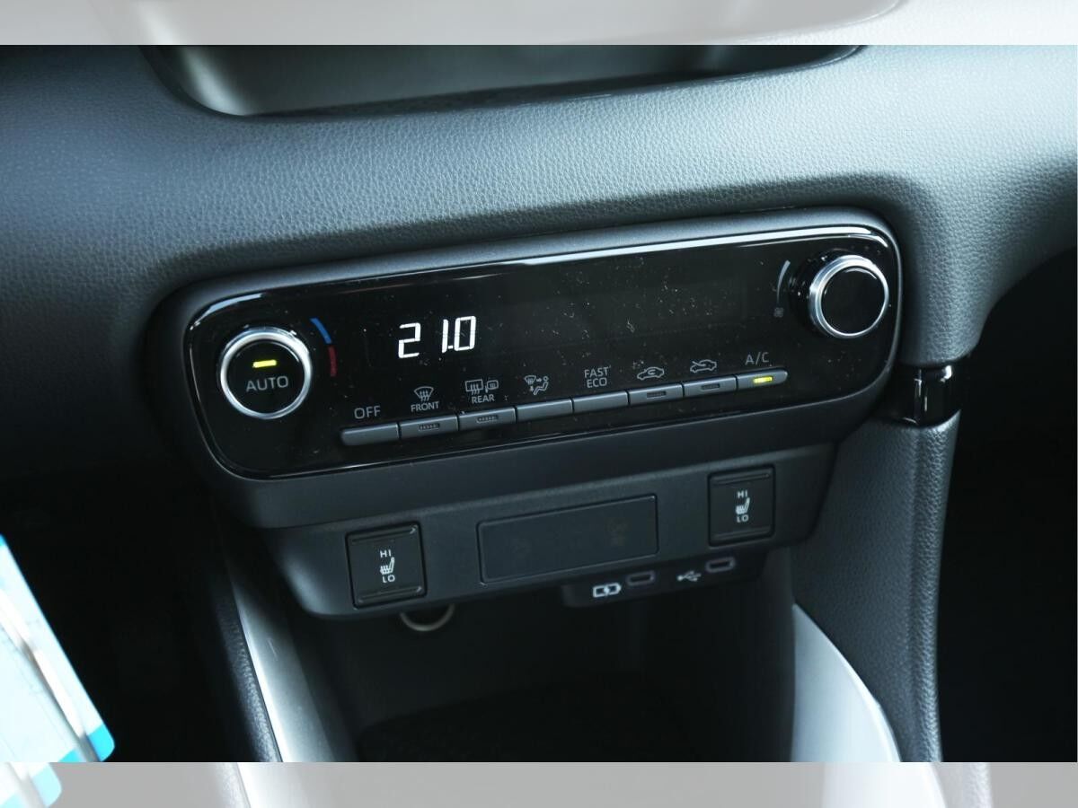 Mazda 2 Hybrid 1.5L VVT-i 116PS Aut. CENTRE-Line ACC