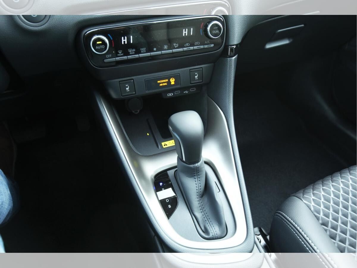 Mazda 2 Hybrid 1.5L VVT-i Aut. HOMURA PLUS