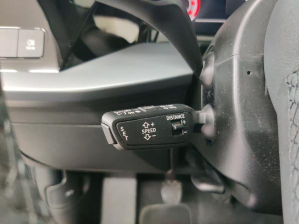 Audi A3 Sportback Advanced 30 TDI AHK/vC+/Nav+/12.29Garantie