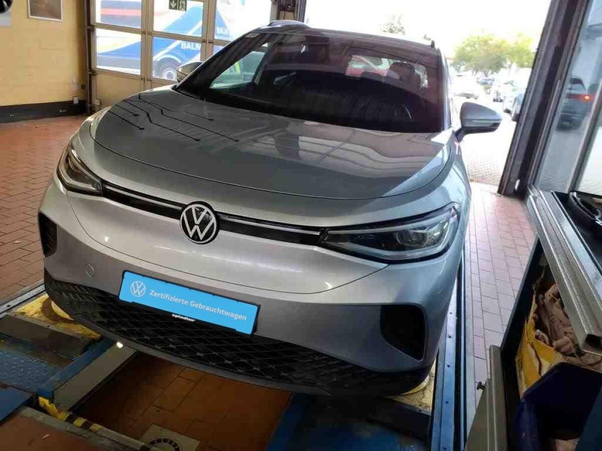 Volkswagen ID.4 Pro Performance/CCS, Matrix, AHK,360°Kamera