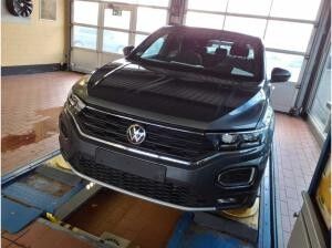 Volkswagen T-Roc Sport 1.5 TSI DSG / Sportf., LED, ACC, AHK