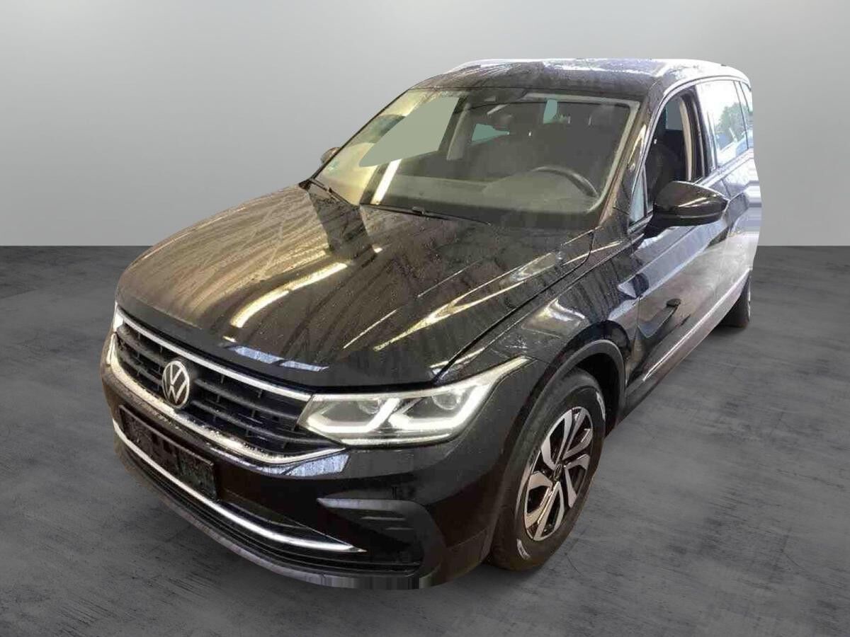 Volkswagen Tiguan Active 2.0TDI DSG/ Navi, Matrix, AHK, RFK