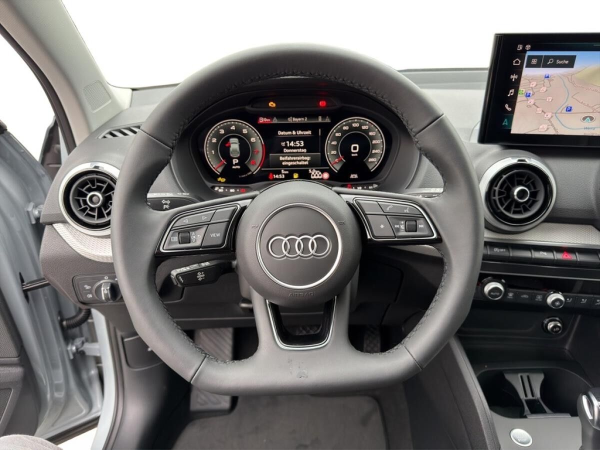Audi Q2 S line 35 TFSI S tronic MATRIX*NAV*SHZ*PDC*KAMERA*TEMPO*EL.HECKKL*VIRTUAL*19"