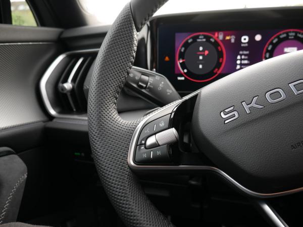 Skoda Kodiaq Kodiaq 2.0 TDI Sportline 4x4 7-Sitze Pano Memory *909*