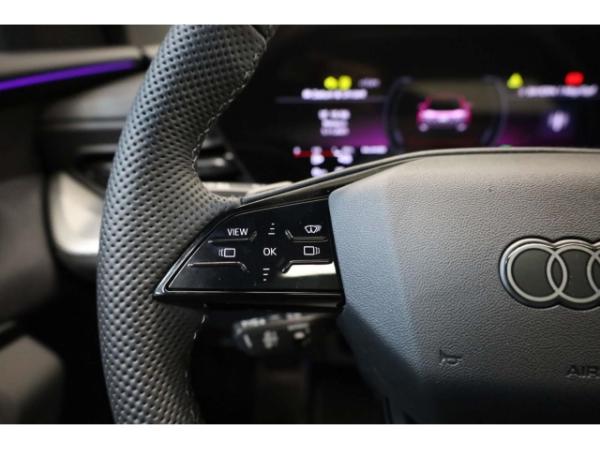 Audi Q5 e-hybrid TFSI e quattro S line edition one 0,5% DW Versteuerung