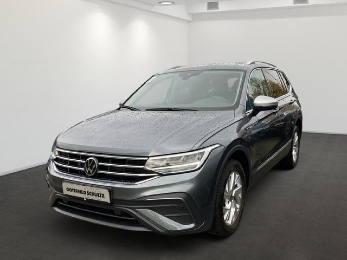 Volkswagen Tiguan Allspace Life 2.0 TDI DSG+18 Zoll+GJR+Navi+SHZ+ACC+7 Sitze+Kamera+LED+Digital Cockpit