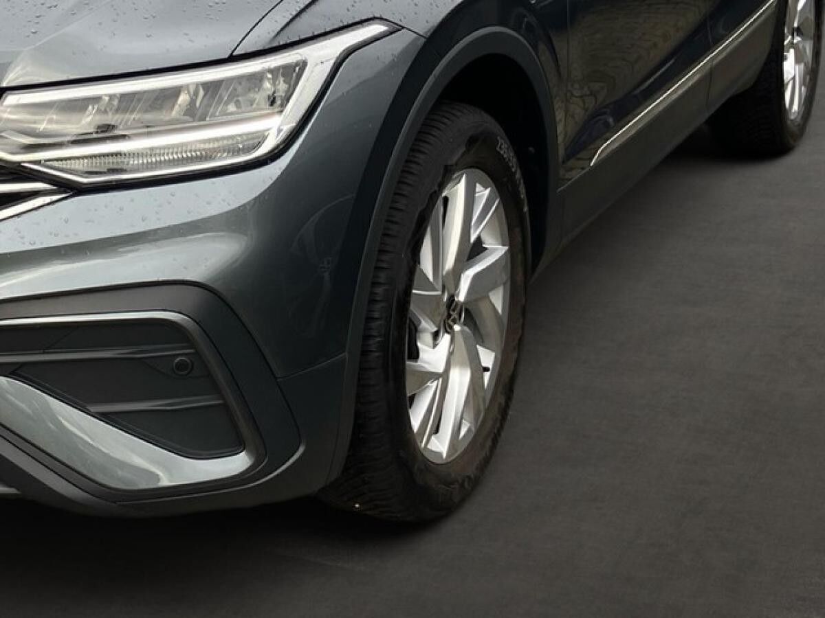 Volkswagen Tiguan Allspace Life 2.0 TDI DSG+18 Zoll+GJR+Navi+SHZ+ACC+7 Sitze+Kamera+LED+Digital Cockpit