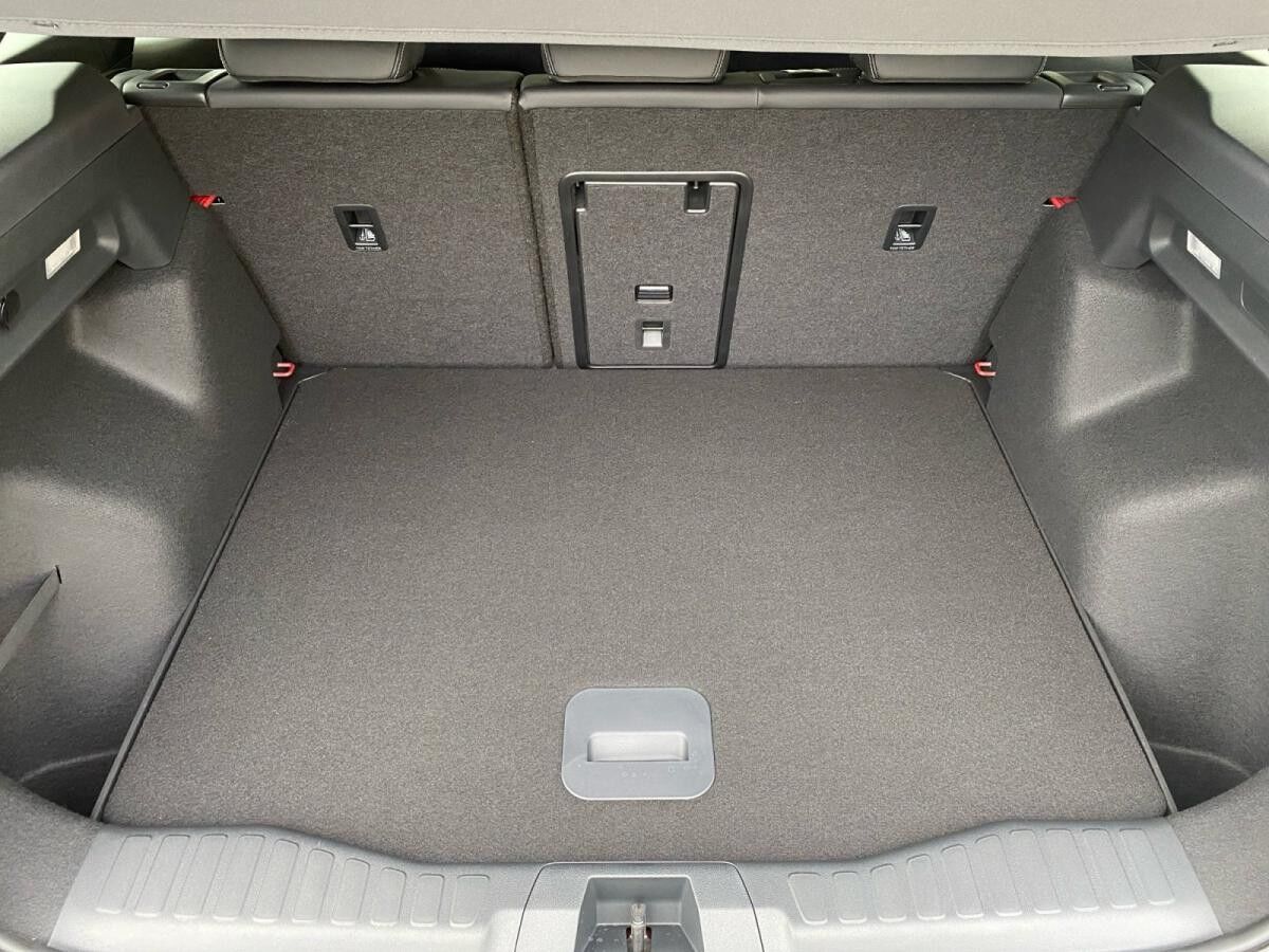 Ford Explorer Premium 77kWh Extended Range RWD Wärmepumpe+Fahrassist.