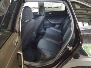 Volkswagen Taigo Life 1.0 TSI 70kW - LED Discover Media SHZ Kamera Front Assist LM Digital Cockpit MFL Einparkhilfe