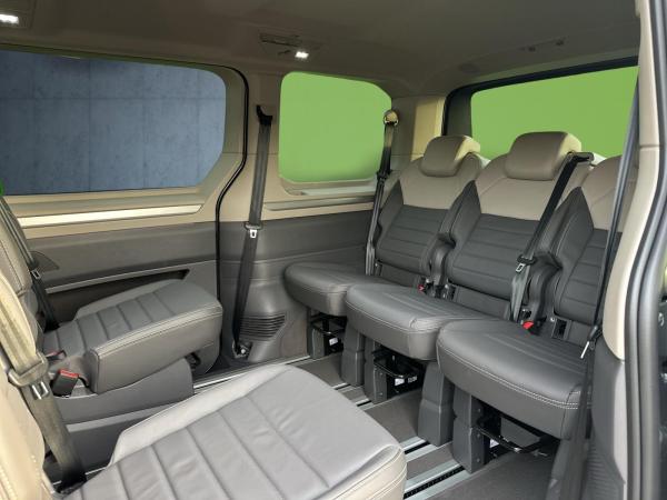 Volkswagen Multivan EDITION-2.0TDI-LEDER-AHK-LED MATRIX