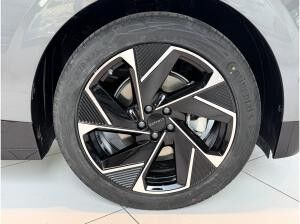 LYNK & Co 02 More // Sofort Verfügbar! // Frei Konfigurierbar!