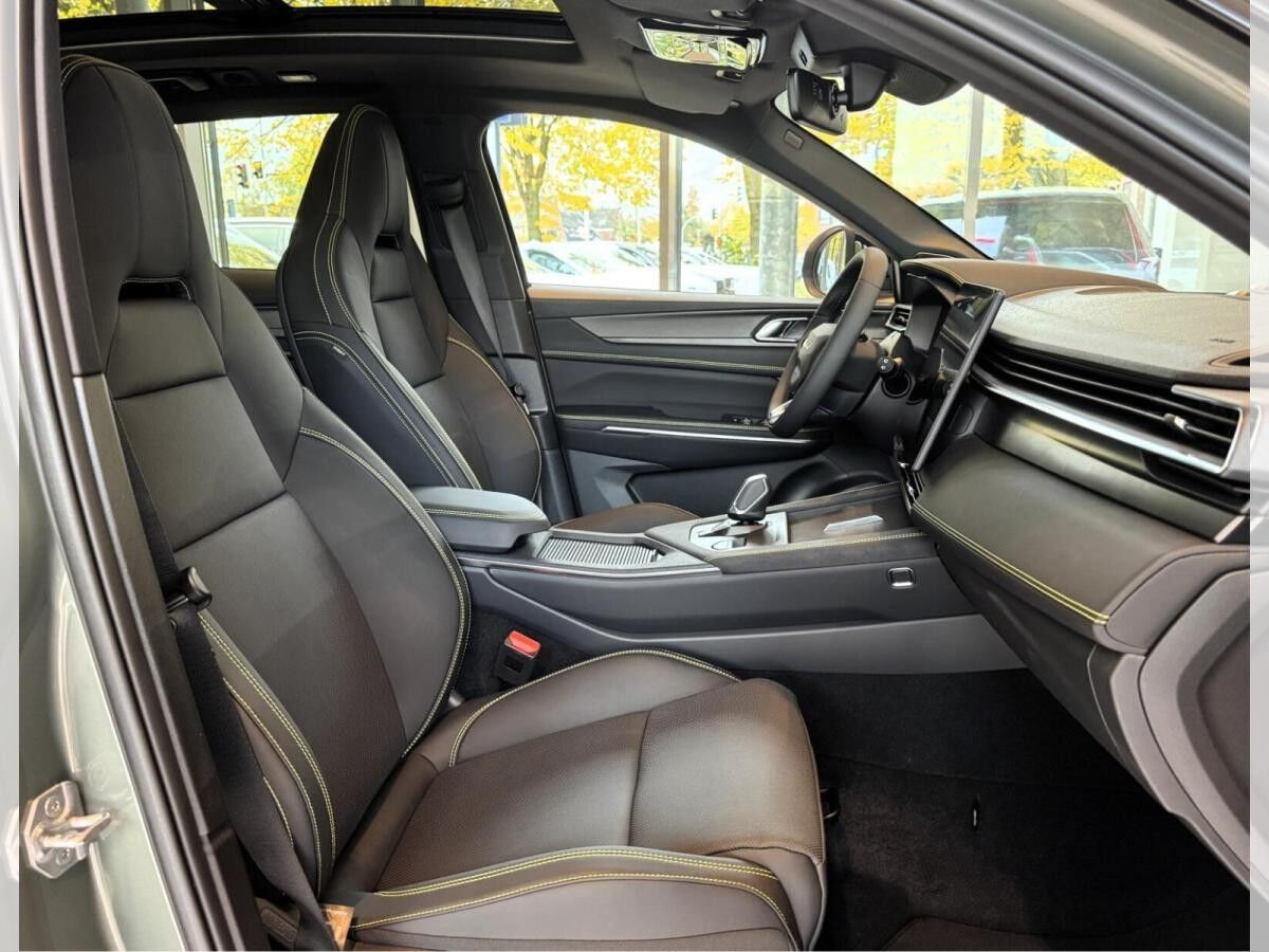 LYNK & Co 01 More // Sofort Verfügbar! // Frei Konfigurierbar!