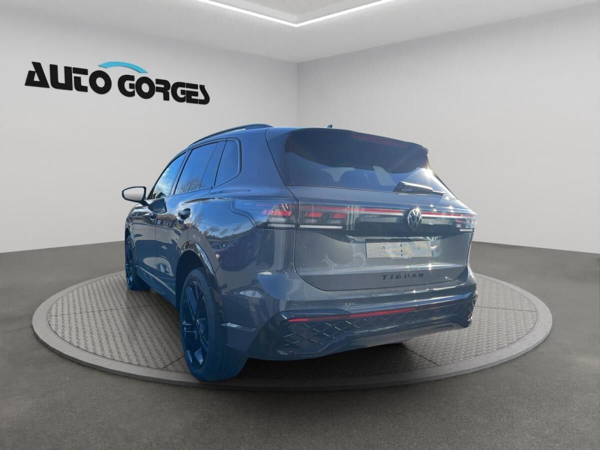 Volkswagen Tiguan R-Line 1,5l eHybrid OPF DSG +SOFORT+AHK+NAVI+