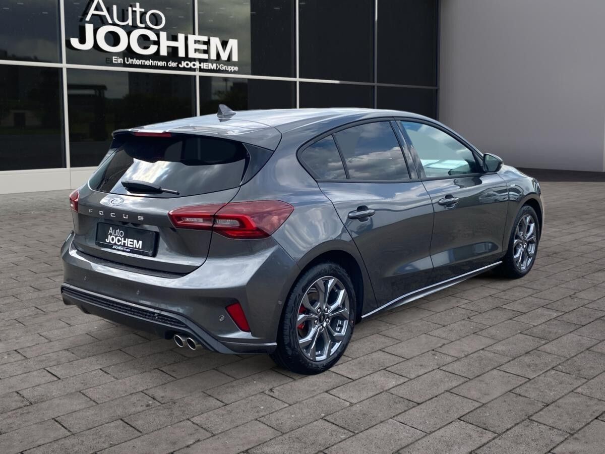 Ford Focus ST-LINE WINTERPAKET, FAHRERASSISTENZ-PAKET EASY-PARKING-PAKET