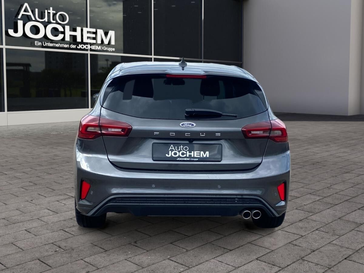 Ford Focus ST-LINE WINTERPAKET, FAHRERASSISTENZ-PAKET EASY-PARKING-PAKET