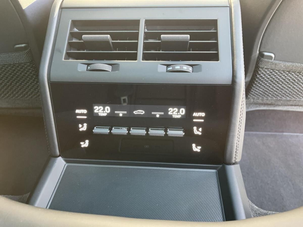 Porsche Panamera 4  · 353 PS · carraraweißmetallic · sofort verfügbar