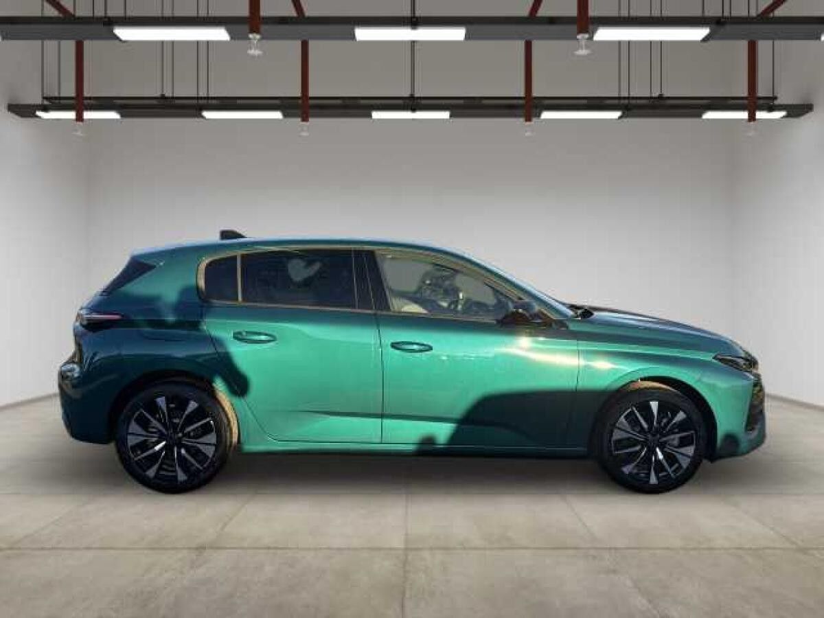 Peugeot 308 Hybrid 145 e-DSC6 Allure +Navi+360°+Komfortpaket+