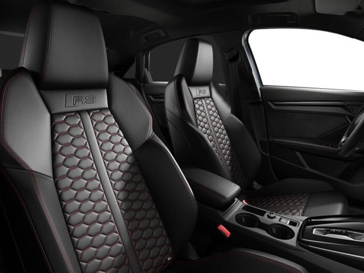 Audi RS3 RS 3 Limousine S tr. Vmax280 RS-Abgas PANO Matri