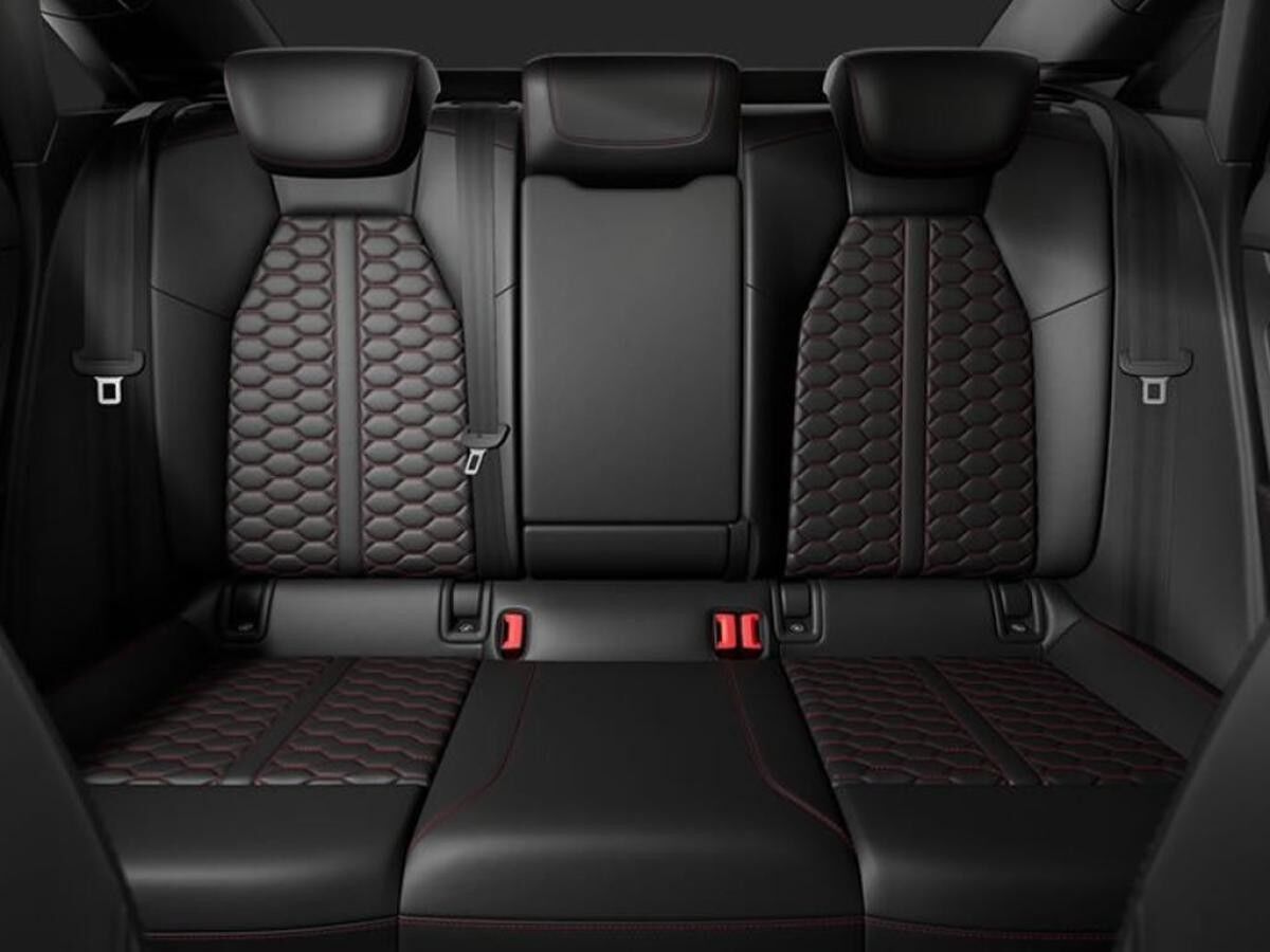 Audi RS3 RS 3 Limousine S tr. Vmax280 RS-Abgas PANO Matri