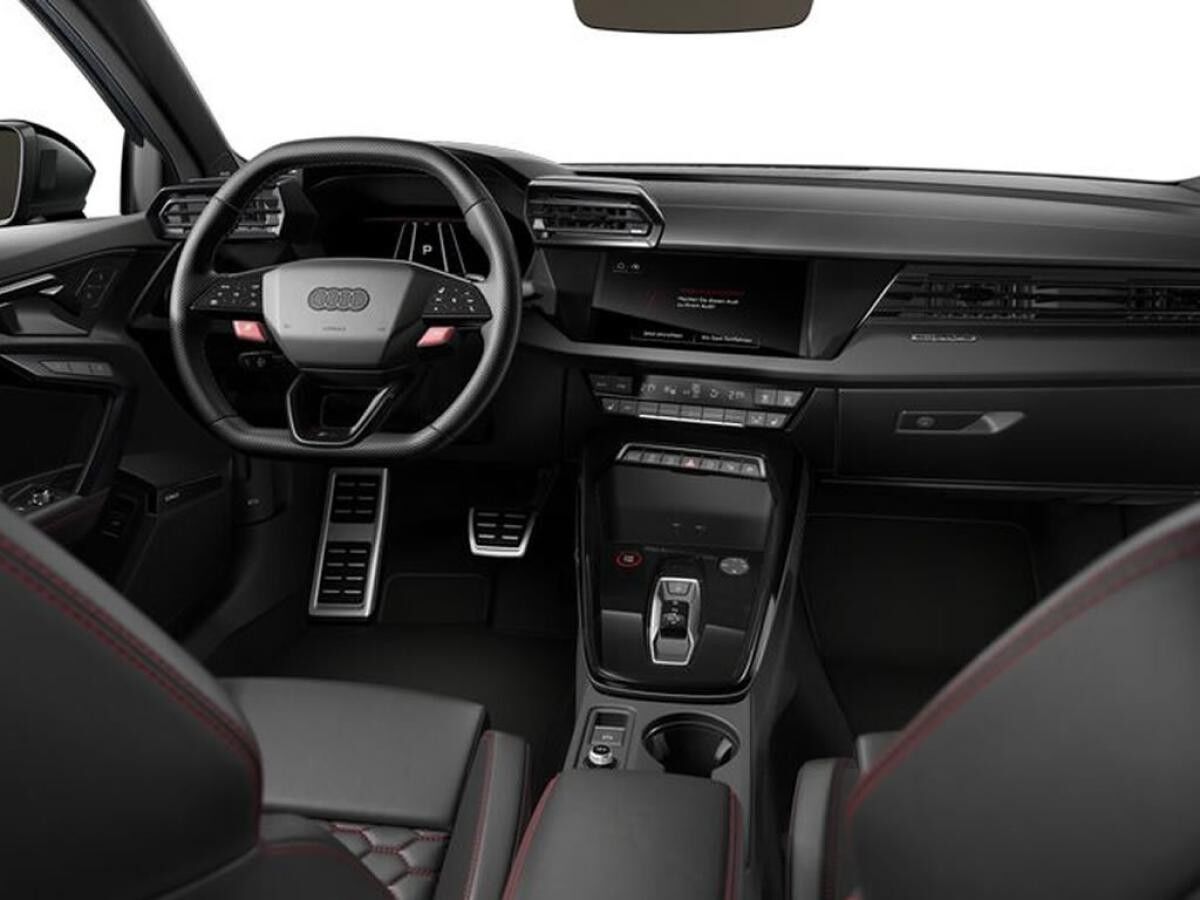 Audi RS3 RS 3 Limousine S tr. Vmax280 RS-Abgas PANO Matri