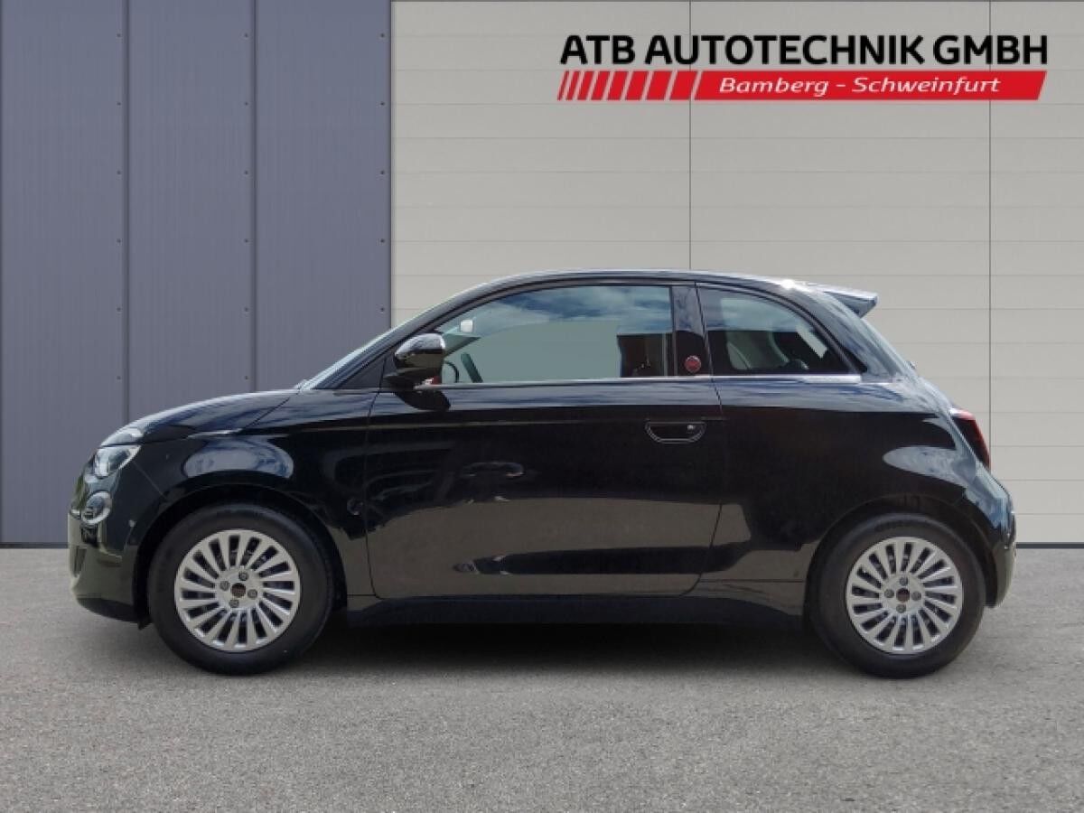 Fiat 500e RED Black Deal 23,8 kWh PDC Tempomat LED Sitzh. Totwinkel,