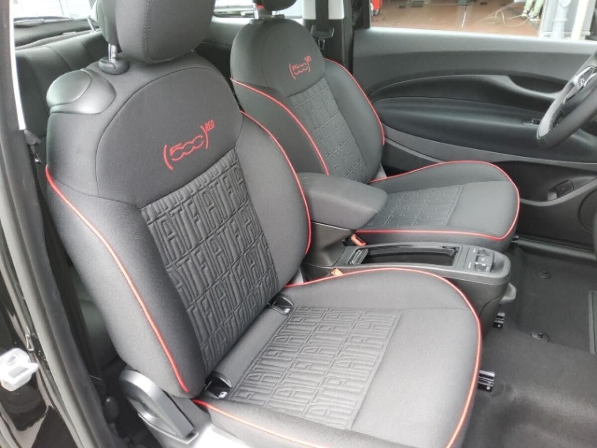 Fiat 500e RED Black Deal 23,8 kWh PDC Tempomat LED Sitzh. Totwinkel,