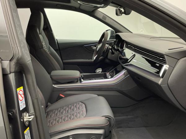 Audi RS Q8 SUV 441 kW Keramikbremse Massagesitz Standh