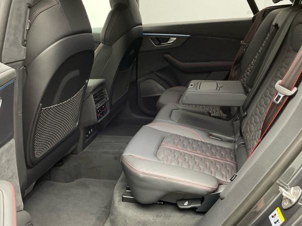 Audi RS Q8 SUV 441 kW Keramikbremse Massagesitz Standh