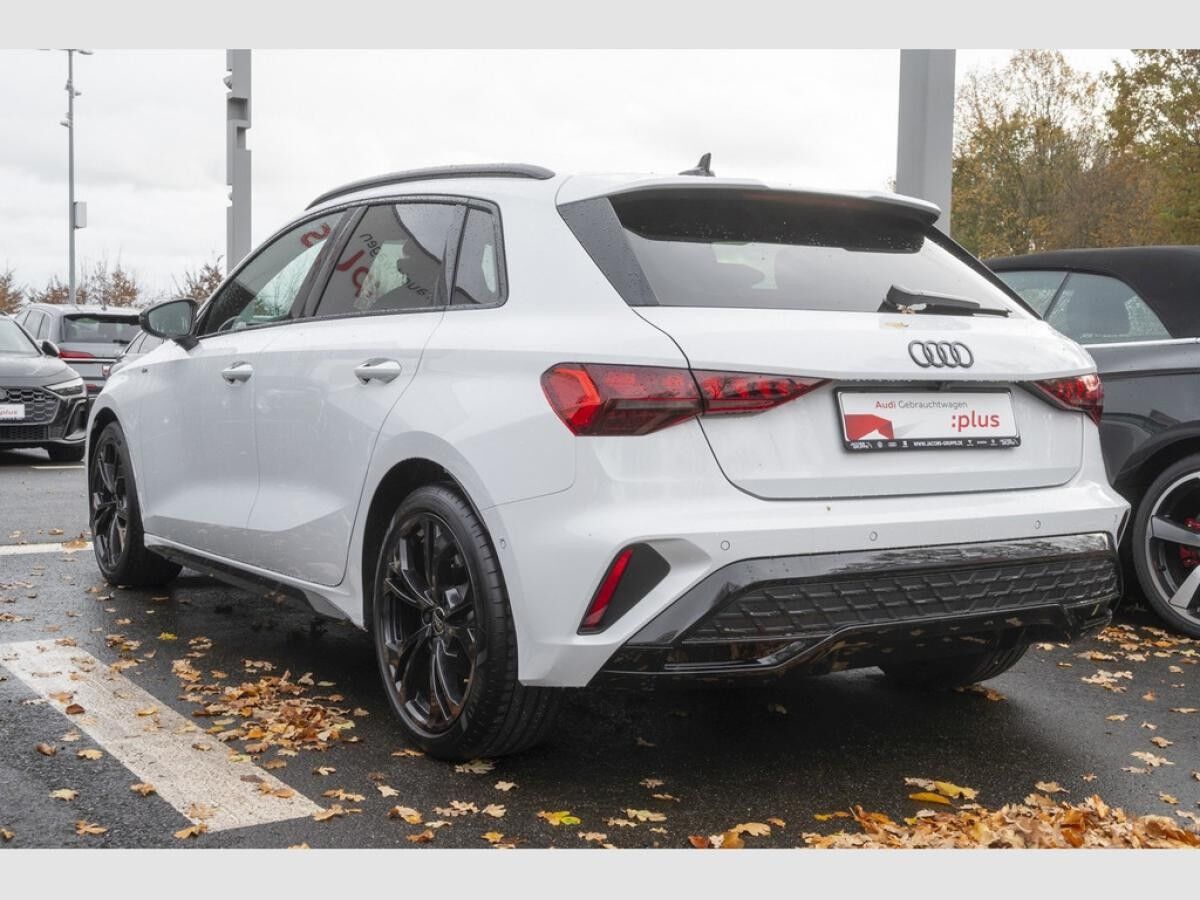 Audi A3 Sportback 30 TFSI S-tronic S line