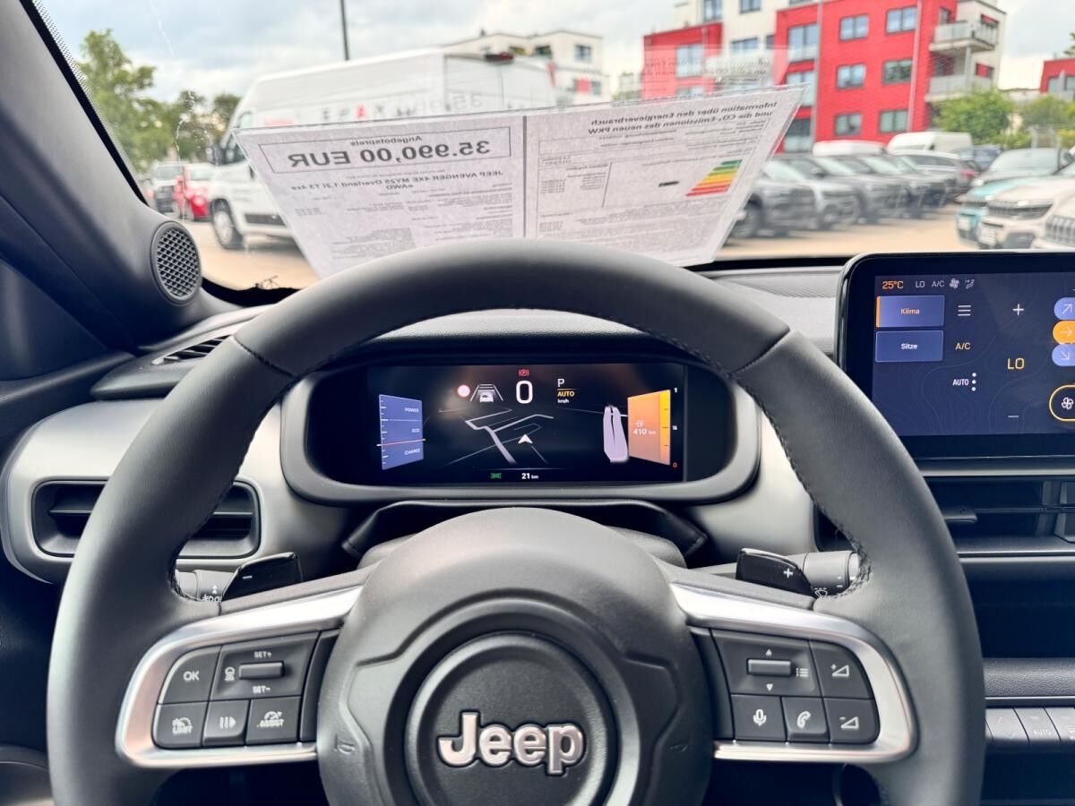 Jeep Avenger 1.2 MHEV 4XE Overland