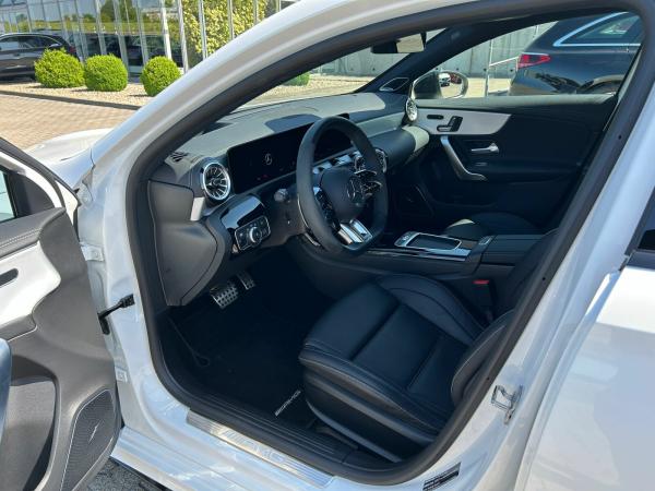 Mercedes-Benz A 45 AMG S 4M+ Night2+Burm+Pano+HUD+AHK