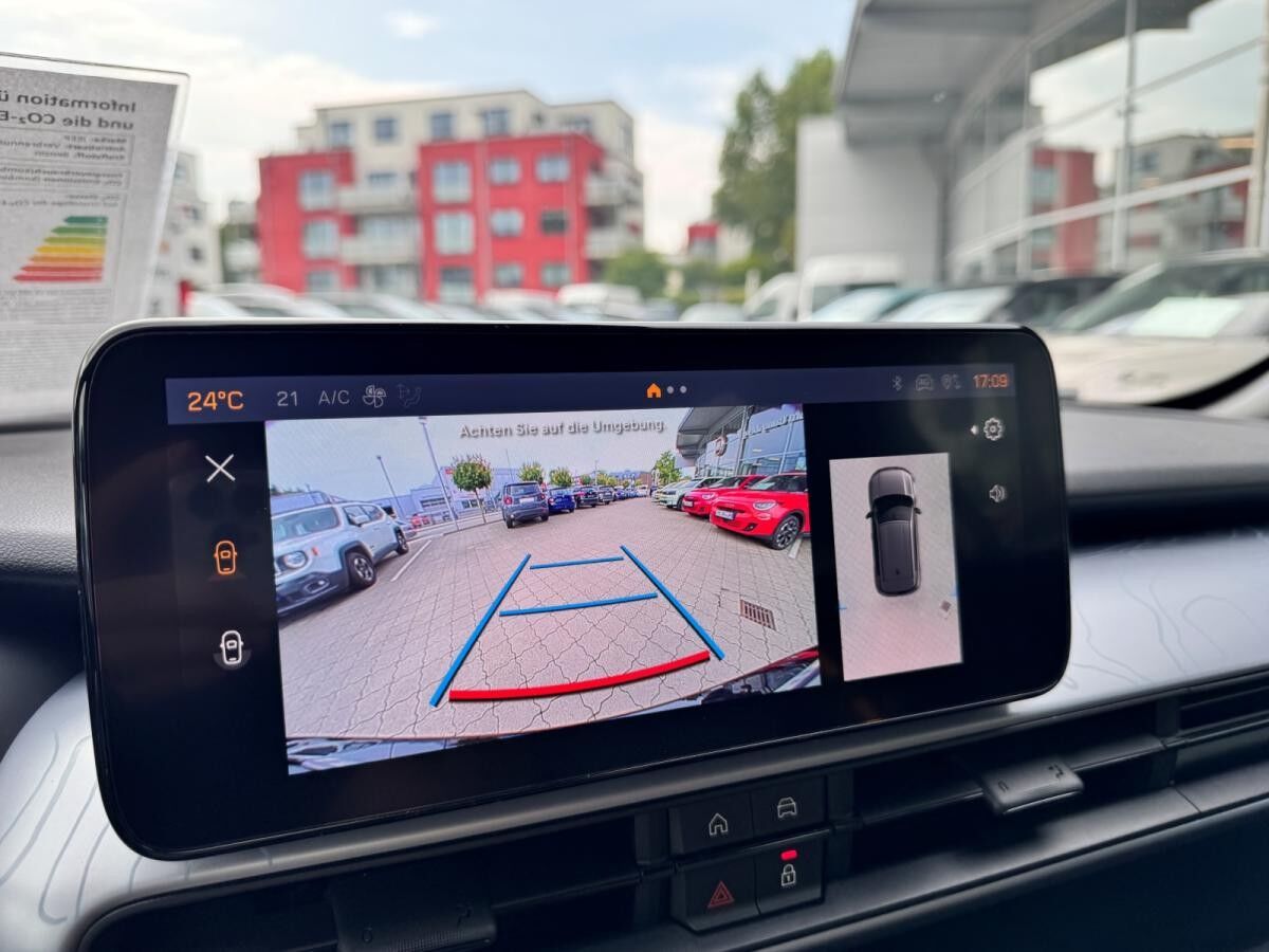 Jeep Avenger 1.2 MHEV 4XE Overland