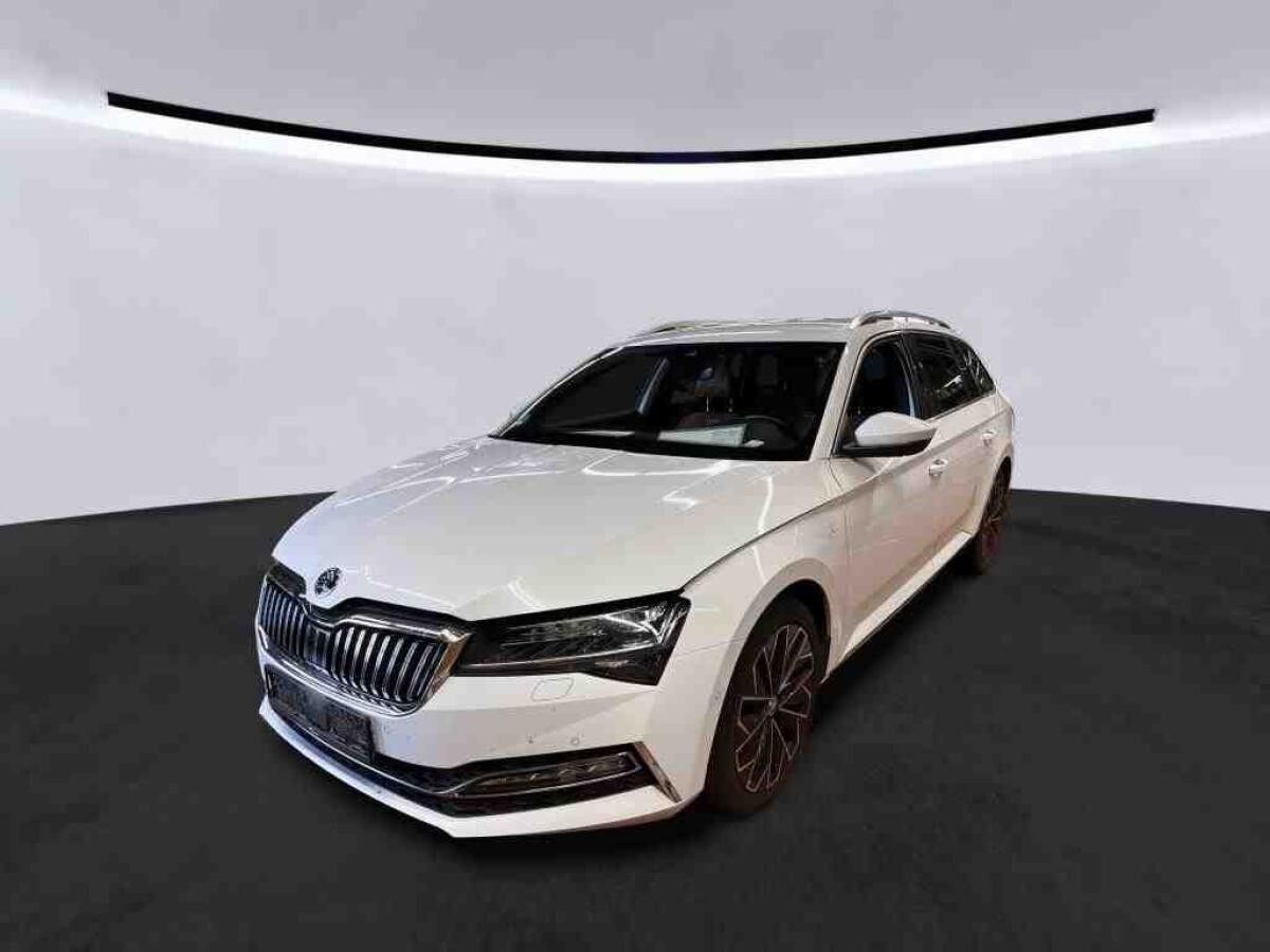 Skoda Superb Combi L&K 2.0 TDI DSG / Matrix, 360°, AHK