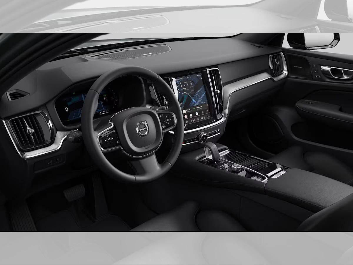 Volvo V60 T8 AWD PHEV Plus Dark Business Edit Auto