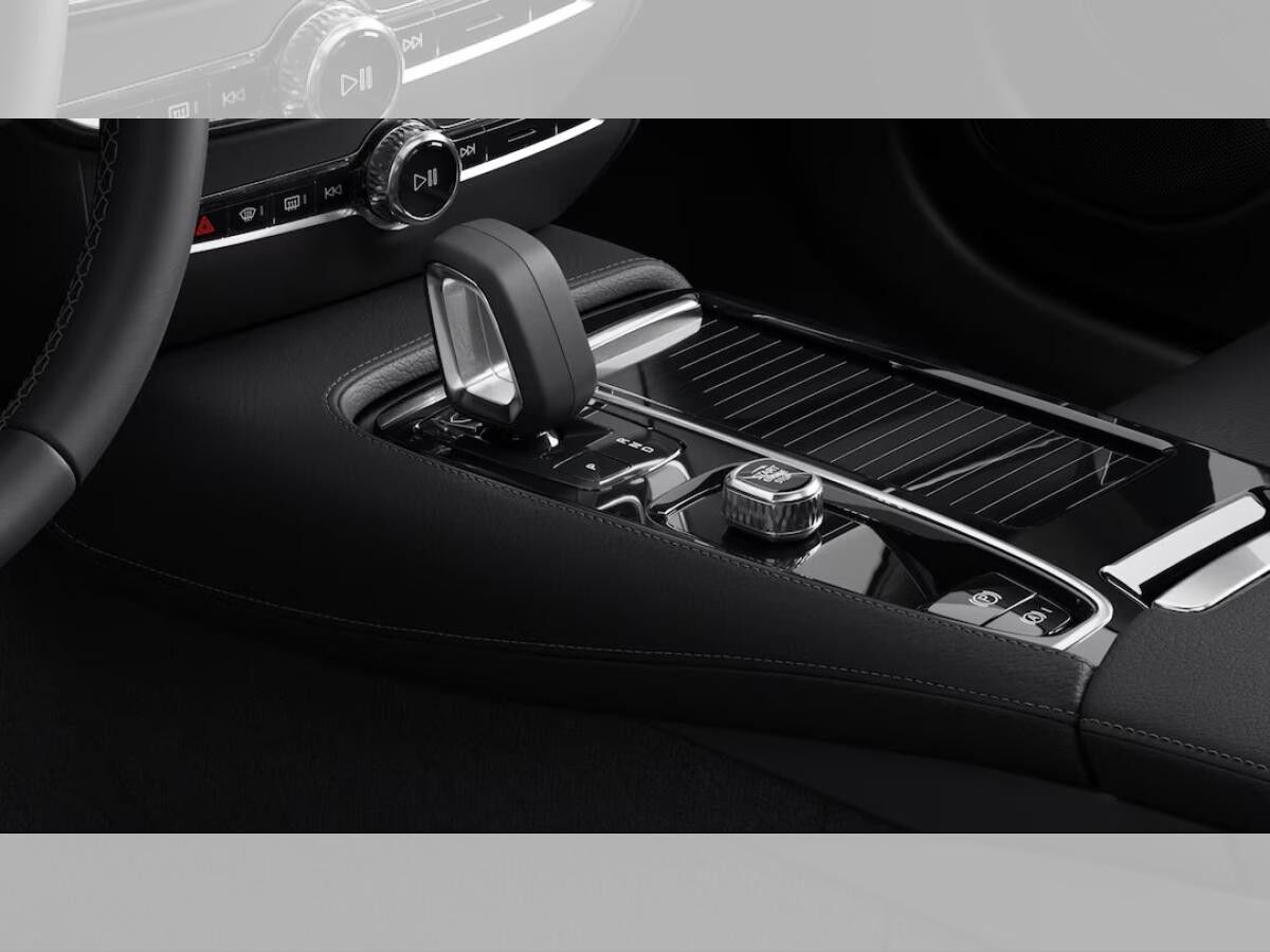 Volvo V60 T8 AWD PHEV Plus Dark Business Edit Auto