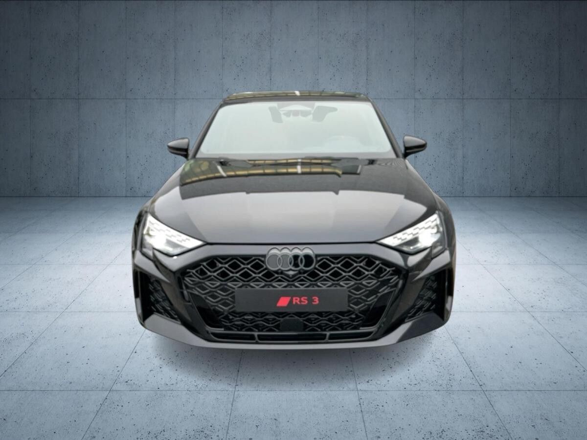 Audi RS3 RS 3 Sportback S tr. Vmax280 PANO Matrix S-Abgas