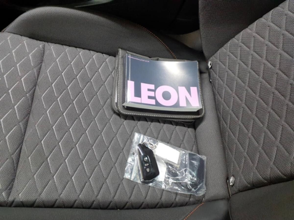 Seat Leon SP FR 1.5eTSI 110kW (150PS)*DSG*ACC*RFK*SHZ*GJR*KESSY*NAVI*CARPLAY*