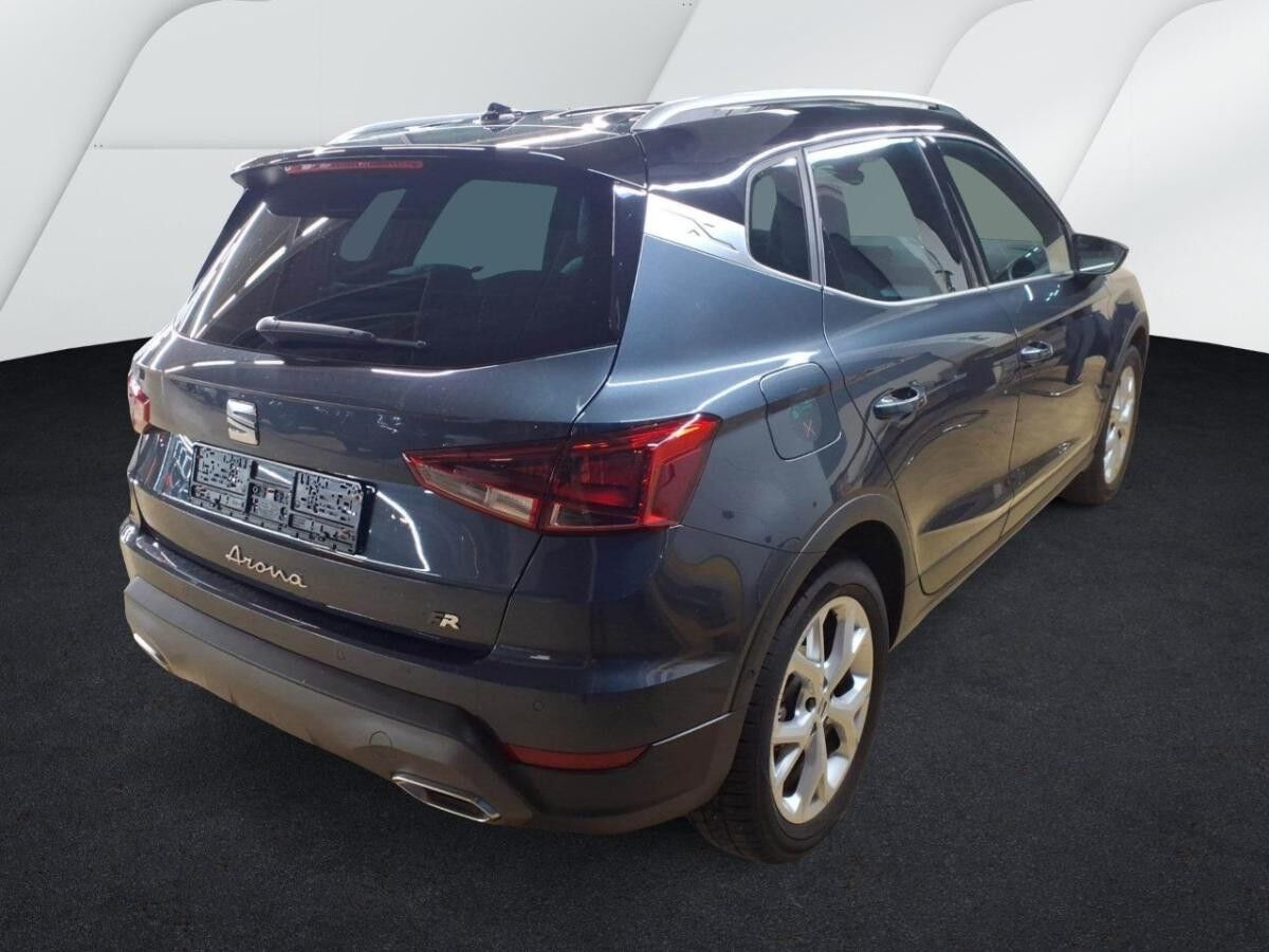 Seat Arona FR 1.5 TSI DSG / AHK, LED, ACC, Navi, RFK