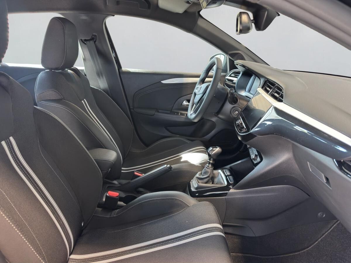 Opel Corsa GS 1.2 ALLWETTER // KOMFORT-PAKET