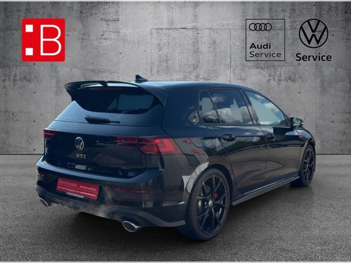 Volkswagen Golf 8 GTI Clubsport - PANO HEAD UP HARMAN KARDON KAMERA IQ LIGHT 19 ZOLL