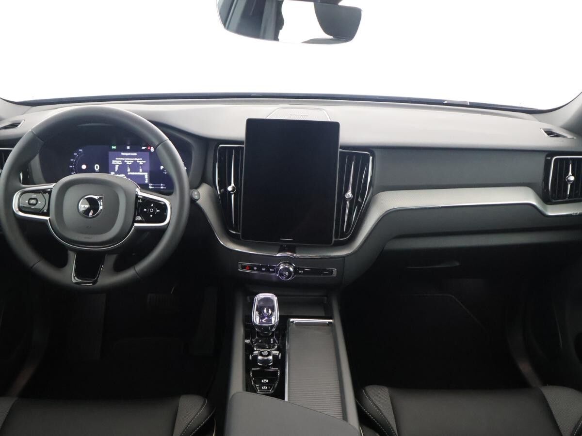 Volvo XC60 T8 Plus Black Edition 0,5%/Head-Up/360CAM/Pano/Licht-Paket