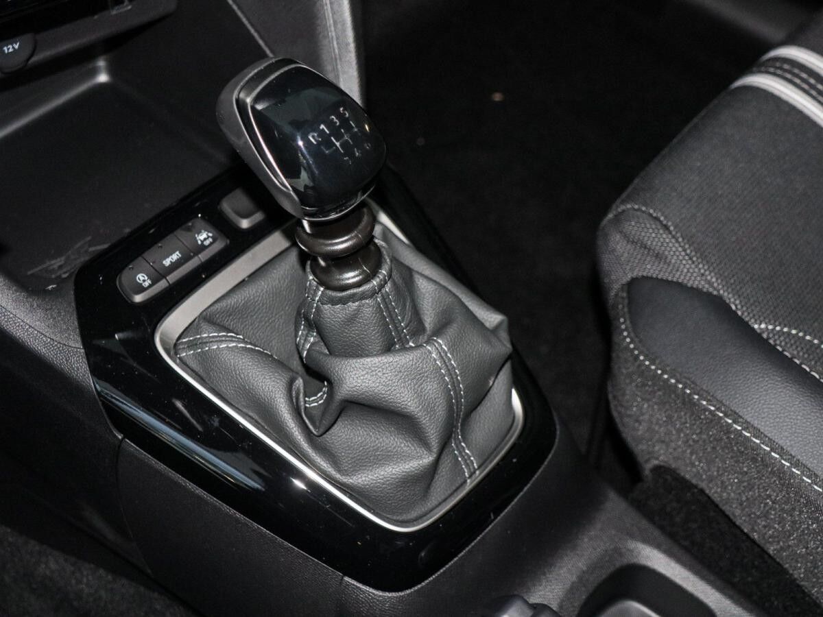 Opel Corsa YES !! KOMFORTPAKET & ALLWETTERREIFEN !!