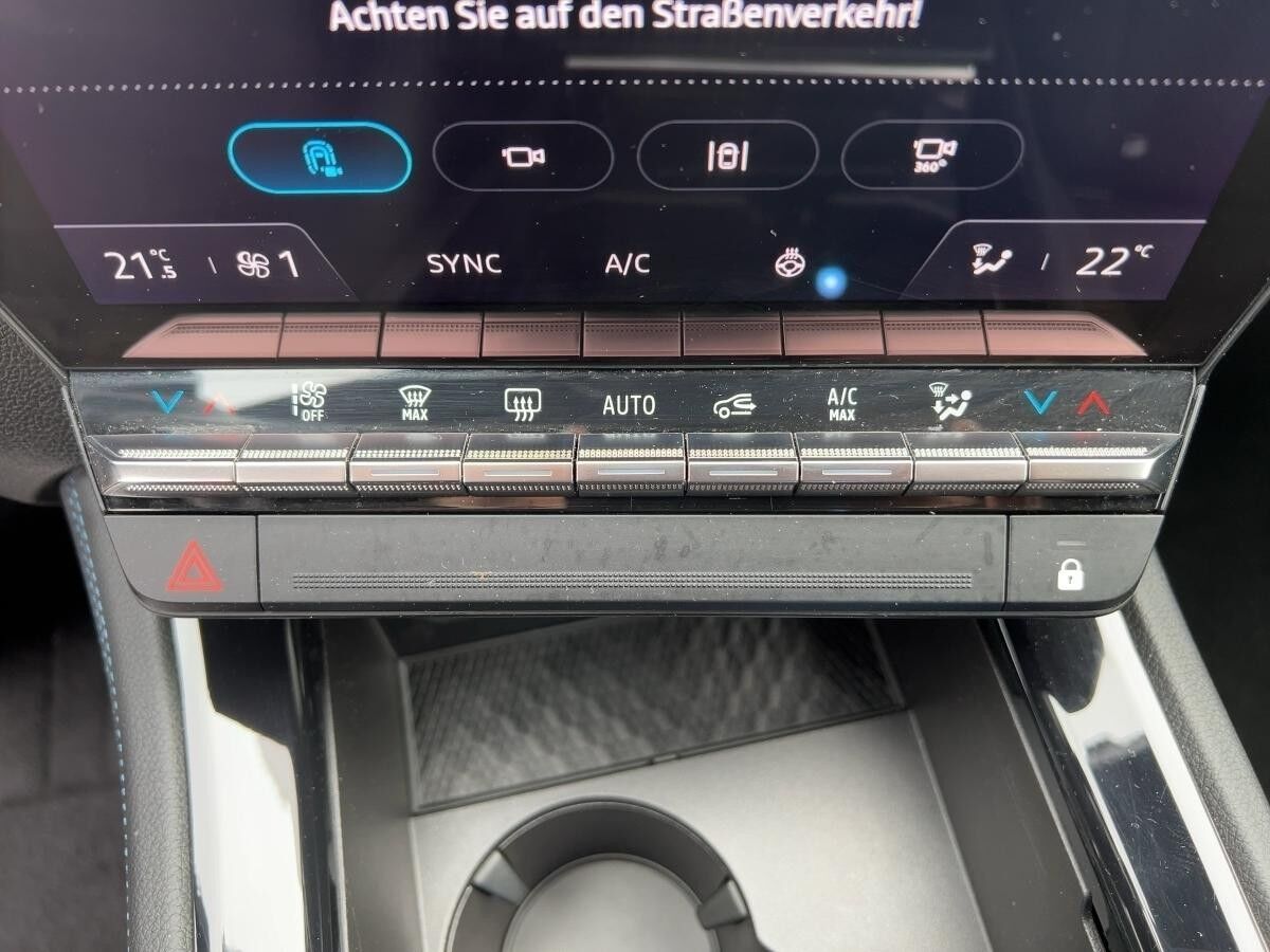 Renault Espace 6 Esprit Alpine E-Tech Full Hybrid 200 Renault Espace 6 Esprit Alpine E-Tech Full Hybrid 200