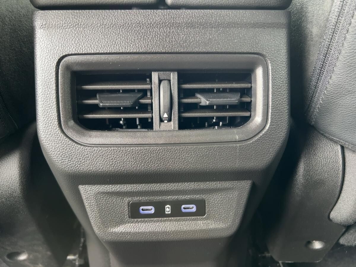 Renault Espace 6 Esprit Alpine E-Tech Full Hybrid 200 Renault Espace 6 Esprit Alpine E-Tech Full Hybrid 200